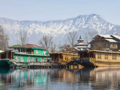 Stunning Kashmir Tour Package