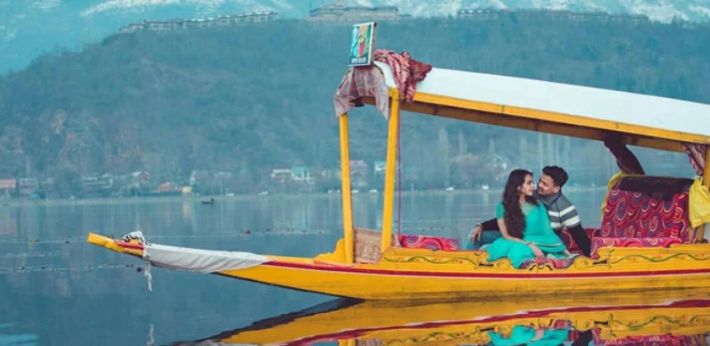 Kashmir Honeymoon Tour Package