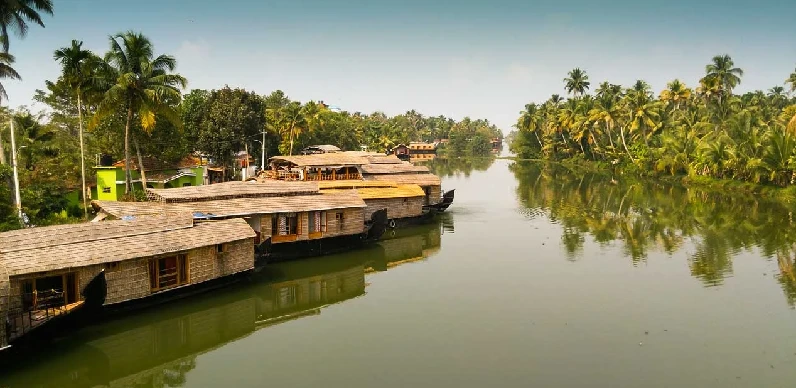 Kerala Houseboat Tour Package